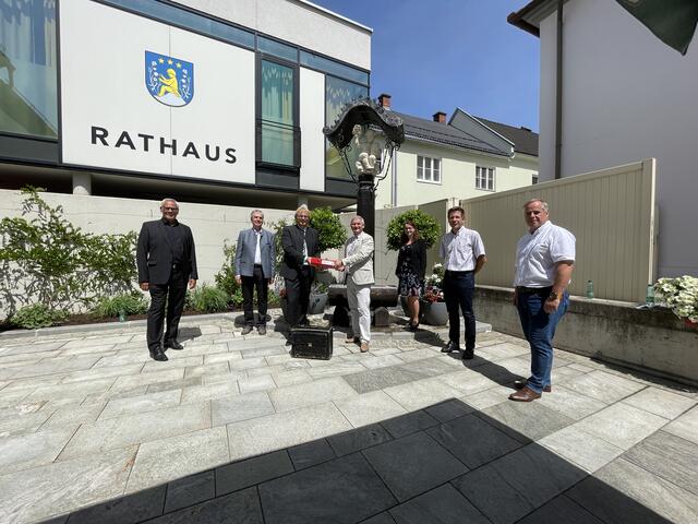 Die Bioenergie Unternehmensgruppe und die Stadtgemeinde Kindberg sind sich einig. Fernwärme findet ab jetzt statt. | Foto: Hofbauer