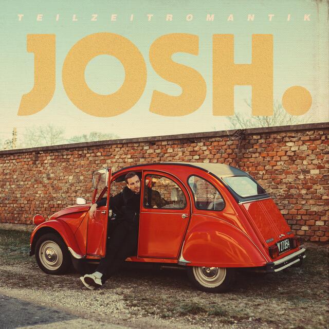 "Wiener Taube" oder "Meer im Herbst": So heißen die neuen Songs von Josh auf seinem zweiten Album. | Foto: Fabian Holoubek/Warner Music (Artwork), Tim Cavadini (Foto)
