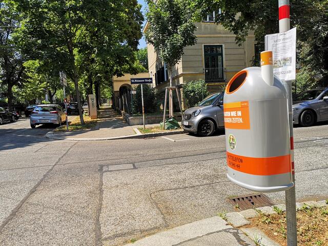 Die Mistkübel in der Anton-Frank-Gasse sind wieder retour. | Foto: BV 18/Baubinder