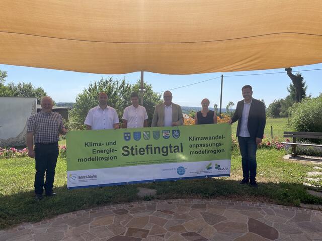 Gemeinsam im Einsatz für den Artenschutz: Wolfgang Neubauer, Gernot Meier, Helmut Hengsberger, Volker Vehovec, Isabella Kolb-Stögerer und Christian Sekli.  | Foto: Eva Heinrich