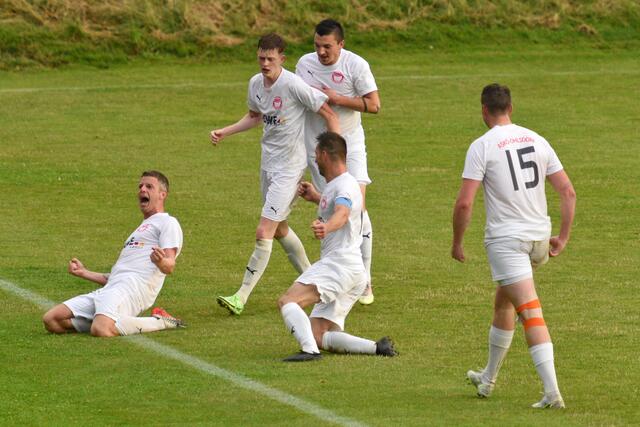 Freude bei der ASKÖ Ohlsdorf. | Foto: Wolfgang Spitzbart
