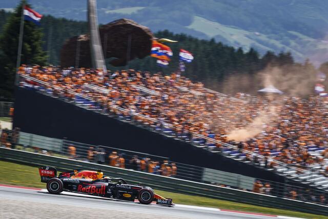 Max Verstappen: "Die Fans sind sensationell". | Foto: RB Content Pool