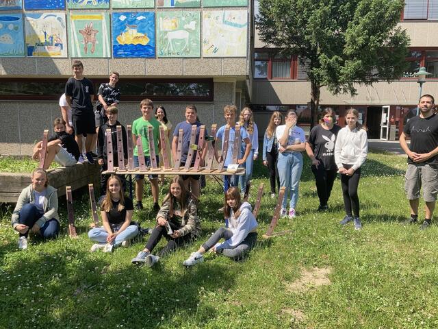 Die 4c präsentierte stolz ihre Werke | Foto: Schulzentrum Rust