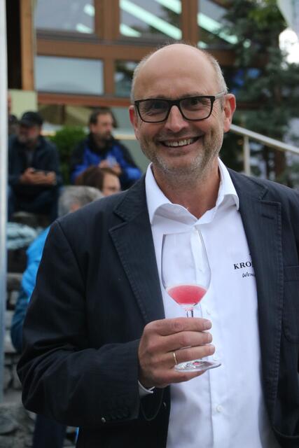 Erich Kroneder.