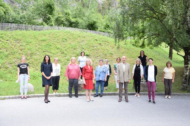Das Organisationsteam des 1. Praxistag Demenz  im BiZ – St. Vinzenz Bildungszentrum für Gesundheitsberufe in Zams. | Foto: LIV/Seeberger