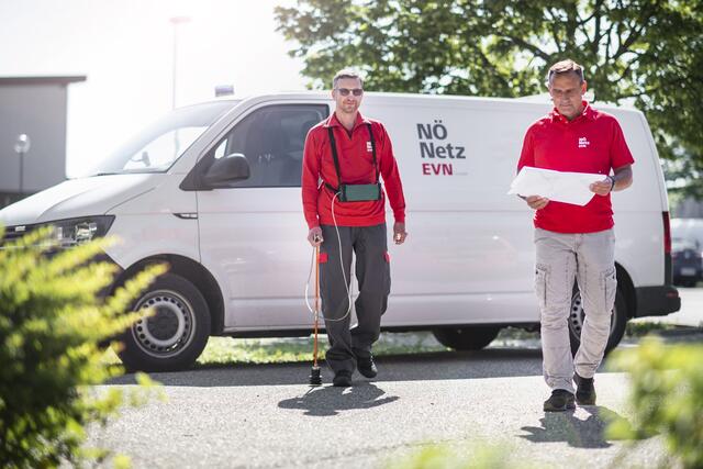 Gasspürer der Netz NÖ Peter Deutsch und Karl Wanecek. | Foto: Netz NÖ / Daniela Matejschek