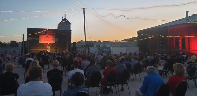 Die Open Air Bühne am Lokschuppen Simbach.