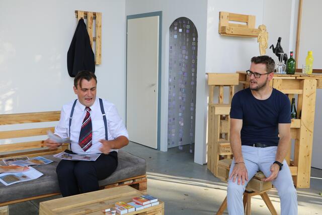 Radu Vulpe (links) und Alexander Schwab hängen sich bei den Proben richtig rein | Foto: Privat