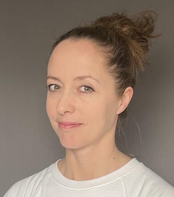Julia Peham-Zecha ist Gründerin und Geschäftsführerin der Videoagentur "Studio 4020". Jetzt ist ihr neues Buch über Vereinbarkeit von Karriere und Familie erschienen. | Foto: Peham-Zecha