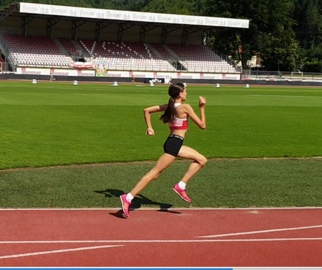 Julia Strauss erlief sich eine Goldmedaille, ihre Kollegin Chiara-Marie Siebehofer holte sich zwei Goldene.