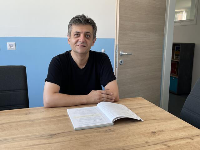 Goran Karevski ist Experte, wenn es um Nachhilfe geht.
 | Foto: Brandl