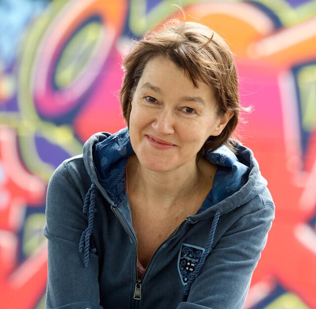 Elisabeth Schmidauers neues Buch "Fanzi" erscheint am 23. August 2021. | Foto: Paul Feuersänger
