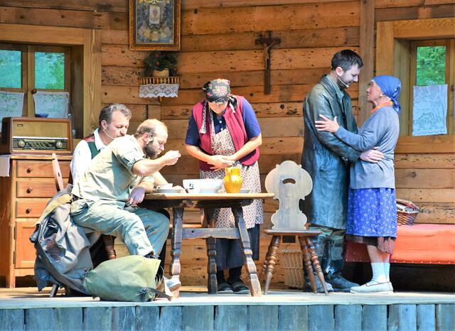 Auch die Volksbühne Nuarach ist im Bühneneinsatz. | Foto: VB Nuarach (Symbolfoto)