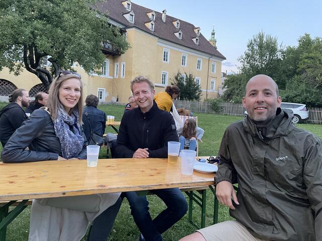 Hannes, Manuela und Michael zeigten sich vor allem von TubAffinity’s komödiantischem Talent begeistert. (v.l) | Foto: Viktoria Gstir