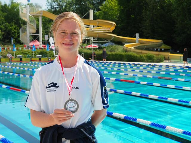 Die 13-jährige Marie Marschall ist neue Vizelandesmeisterin über 200 m Schmetterling | Foto: Stefanie Krechl / SVV