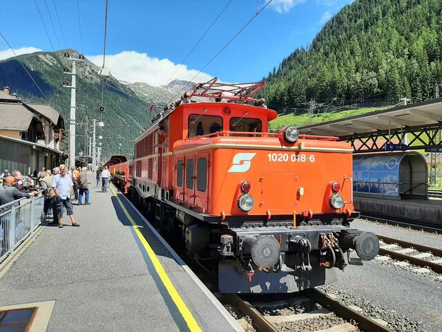 101 Jahre nach der Inbetriebnahme der Tauernschleuse kehrt das berühmte «Krokodil» zur Jubiläumsfahrt zurück. | Foto: ÖBB/Limpl