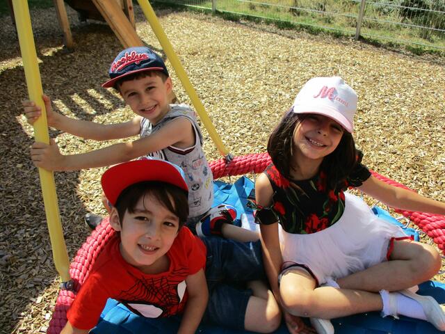 Viel Spaß im Freien haben die Kinder im Kindergarten Violapark. | Foto: Kinderfreunde