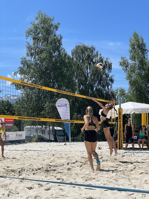 Angriff Nußbaumer | Foto: Volleyboi Zell am See