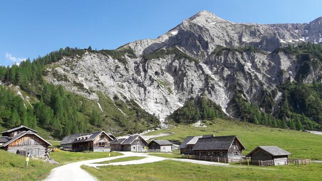 imposantes Panorama nach der Auffahrt... | Foto: I.Wozonig