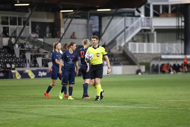 Stehen die Schiedsrichter nun noch stärker im Fokus? | Foto: Reischl