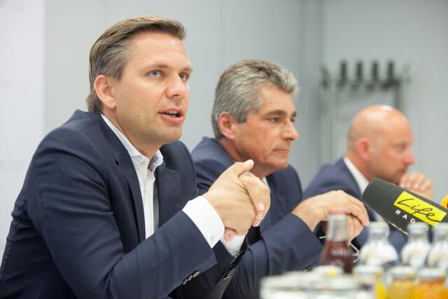 ÖVP-Landesgeschäftsführer Wolfgang Hattmannsdorfer (li.) und FPÖ-Klubchef Herwig Mahr fordern Verschärfungen im Asylbereich. | Foto: ÖVP