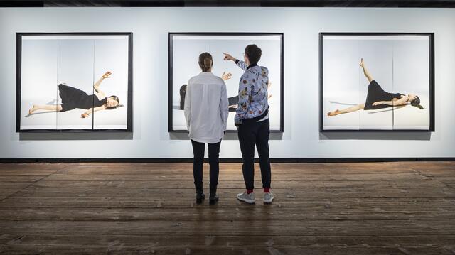 Die Ausstellung "Elfie Semotan - Haltung und Pose" ist bis 29. August im Kunsthaus Wien zu sehen. | Foto: Kunsthaus Wien / 9XhJEAU