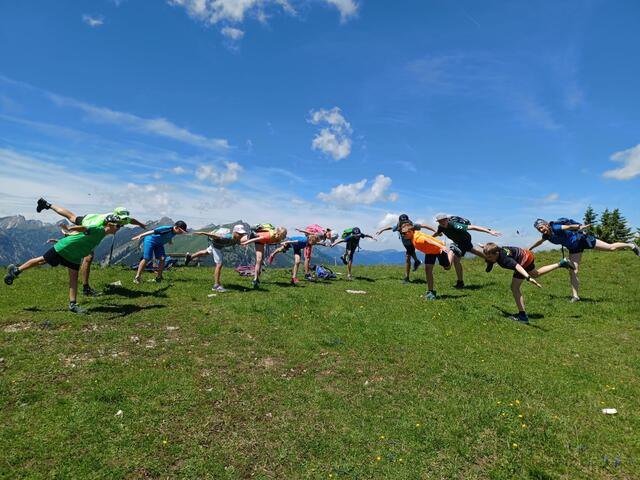 In luftigen Höhen absolvierten die jungen LangläuferInnen ein Trockentraining. | Foto: Wötzinger