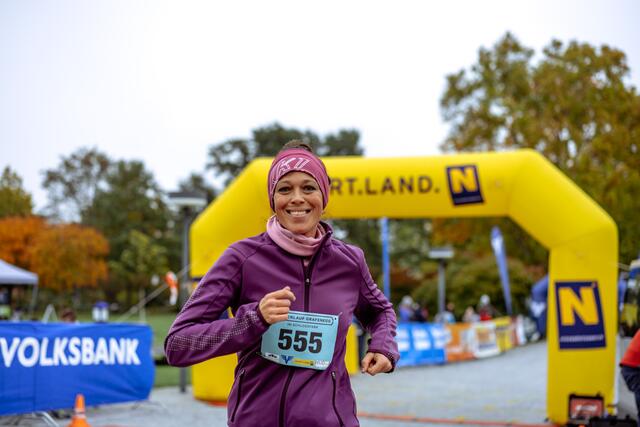 Jedes Jahr laufen Frauen, um Geld zu sammeln.  | Foto: Frauenlauf Grafenegg