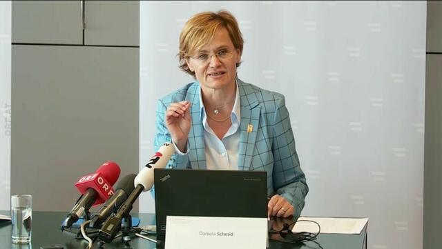 Daniela Schmid vom Institut für Infektionsepidemioloige&amp;Surveillance von der AGES erwartet bereits die finalen Auswertungen im Sommer: „Die Ergebnisse können verknüpft mit den epidemiologischen Daten wie Clusterdaten einen Beitrag zur Klärung der Verbreitungsdynamik und des Verbreitungsrisikos leisten.“ | Foto: AGES