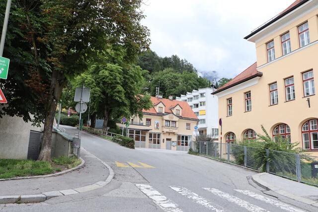 Vereinsheim und Feuerwehr Hötting  | Foto: Ricarda Stengg