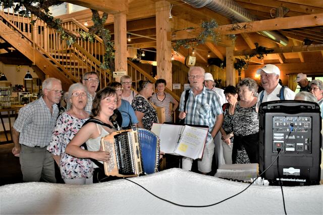 Beste Stimmung bei den St. Aegyder Pensionisten. | Foto: K. Rabl