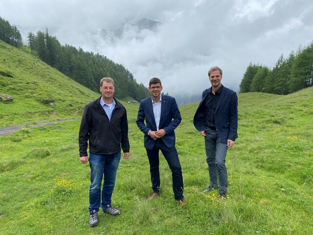 2.Vizebürgermeister Thomas Brandstätter, Landesrat Martin Gruber, Bürgermeister Martin Lackner.
