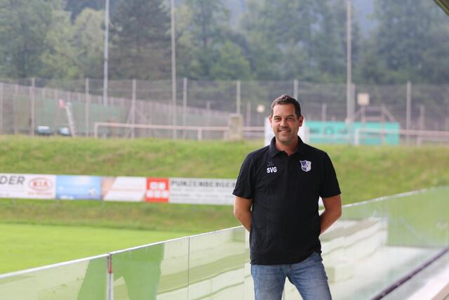 SV Gramastetten-Zweigverein-Obmann Kacinari ist zufrieden.