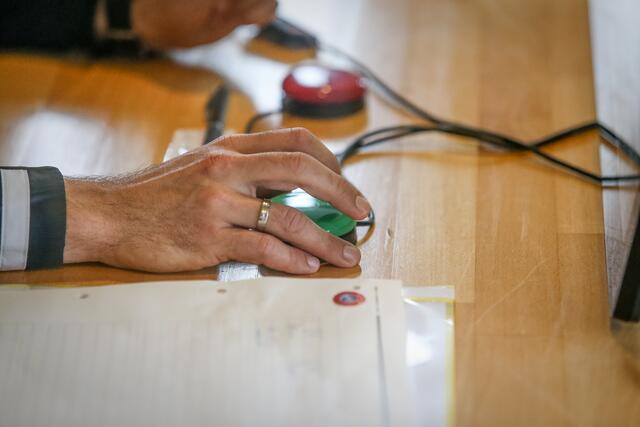 Meldung an den Hauptschiri: So sieht die Schaltstelle des Videoschiris aus. | Foto: GEPA