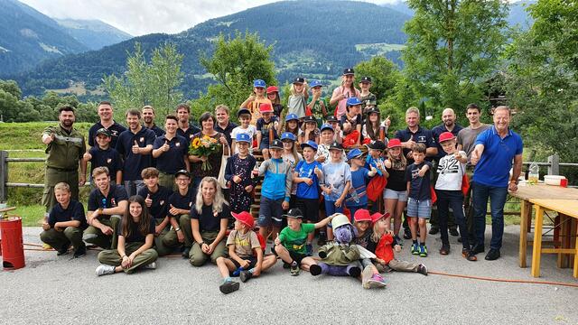 27 Greifenburger Volksschulkinder erlebten gemeinsam eine tolle Zeit dank den örtlichen Vereinen und der Gemeindepolitik | Foto: privat