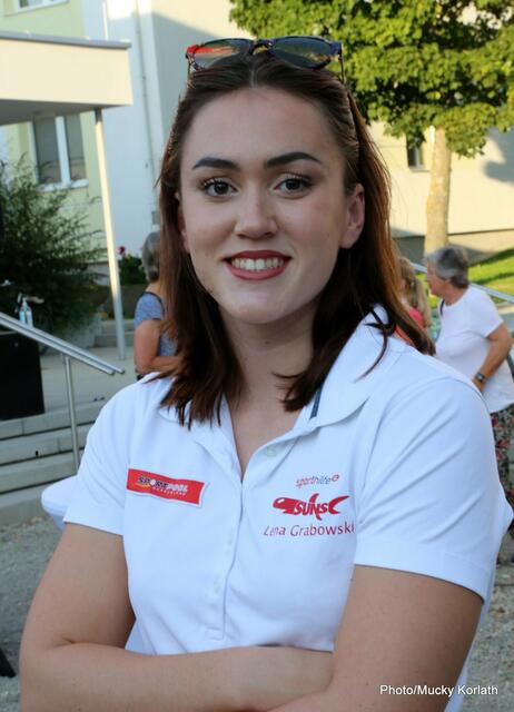 Ihre Heimatgemeinde wünscht Lena "alles Gute und viel Spaß sowie tolle und prägende Erlebnisse".