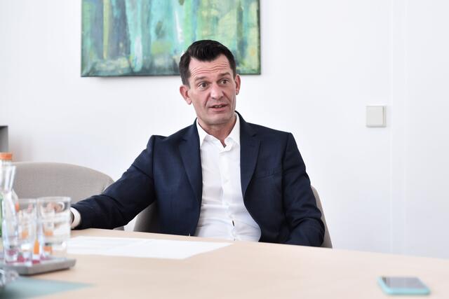 Gesundheitsminister Mückstein wollte im Vorfeld eine PCR-Testpflicht für Reiserückkehrer einführen.