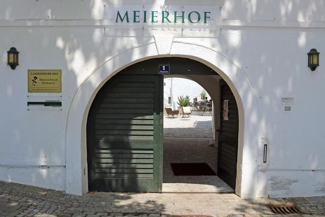 Toreingang des Meierhofes