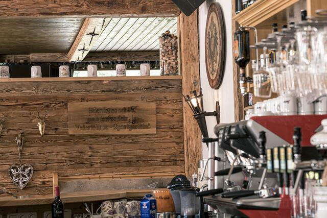 Typisch österreichische Gastfreundschaft erwartet den Gast im Alpen Restaurant Valeriehaus in Sportgastein. | Foto: Ronny Katsch