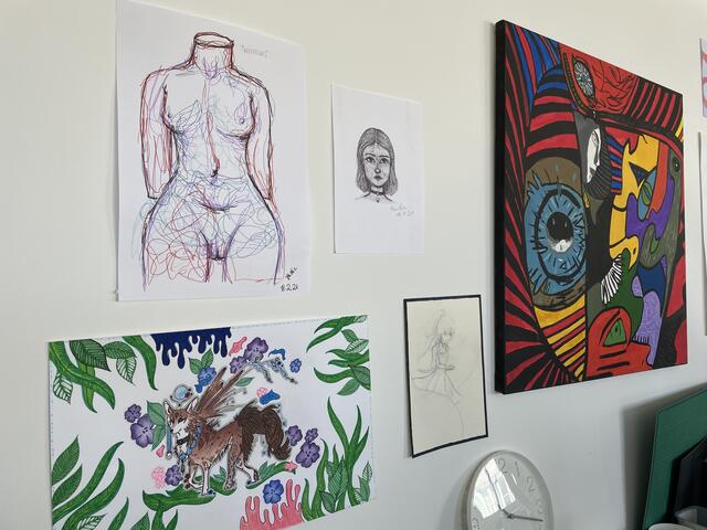 Jugendliche haben in der Kunstgruppe die Möglichkeit, ihr künstlerisches Potenzial zu entfalten.