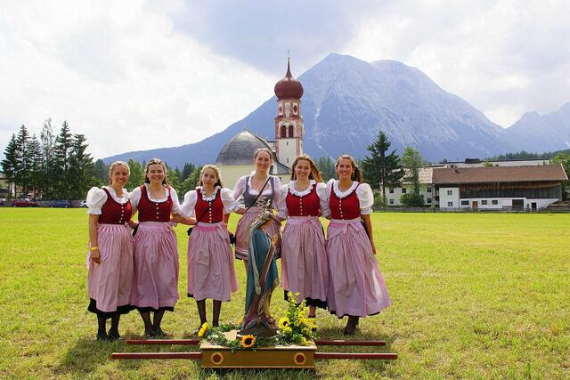 Das Brauchtum ist zurück. Für die meisten Markedenderinnen und Schützen war es das heurige Magdalena-Fest das erste "Ausrücken" seit langem. | Foto: Krug