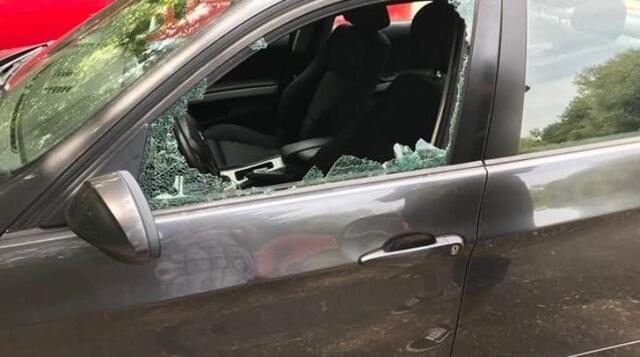 An 14 Fahrzeugen in Leoben wurden Scheiben eingeschlagen.