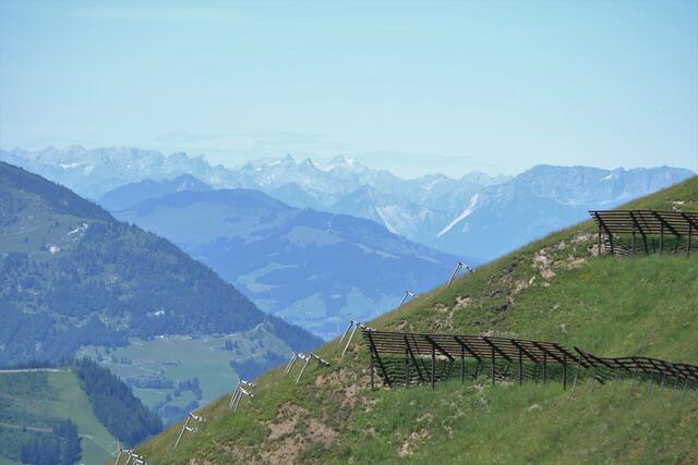 Hinten Karwendel