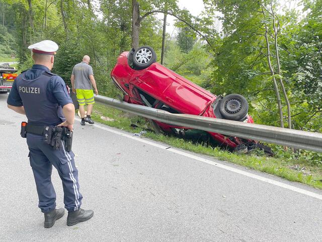 Die Alkolenkerin wurde bei dem Crash verletzt.