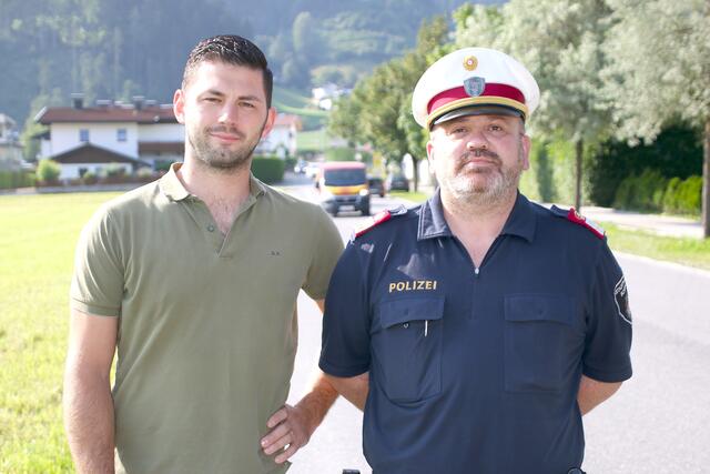 Stadtpolizist René Wasserer und GR Karl Hamberger, Referent für Stadtteile in Schwaz.