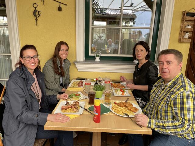 Ein Teil des Hollabrunner Teams: Alexandra Goll, Stefanie Aigner, Monika Kirchhauer, Kurt Oblistil