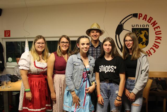 Die Meet & Greet Gewinnerinnen und Chris Steger