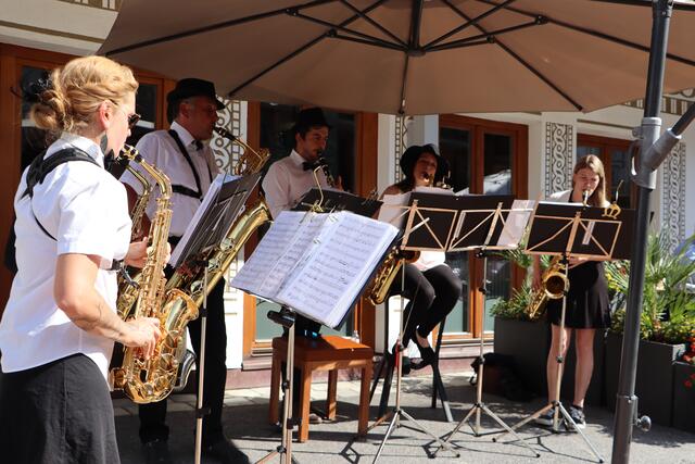 "Saxogente" sorgte musikalisch für eine entspannte Atmosphäre. | Foto: Siegele