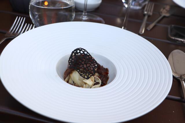 Kobe "Pot auf Feu" - Tintenfisch - Basilikum - Ingwer | Foto: Siegele
