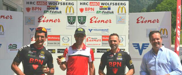 Siegerbild Klasse MV: Tagesschnellster Kurt Cottognim (Mitte), Zweiter Thomas Riegler (rechts) und Dritter Georg Mietsche (links)